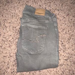 Super stretch green jegging